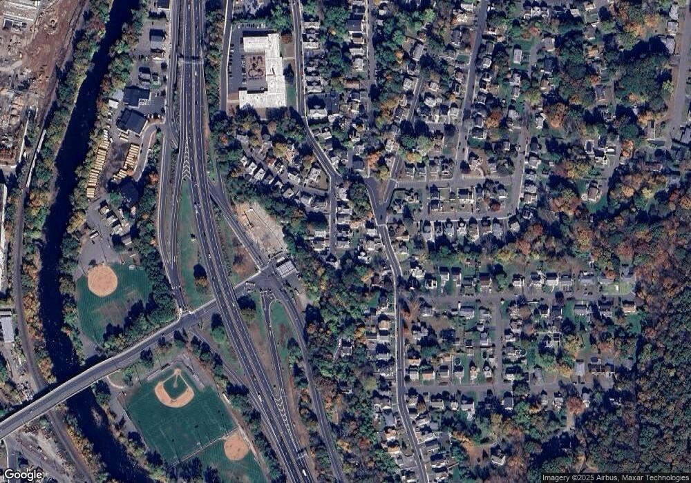 24 Carroll Ct, Naugatuck, CT 06770 - photo 1