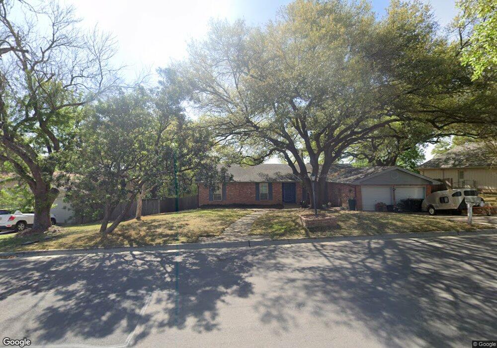114 Oakridge Dr, San Marcos, TX 78666 - photo 1
