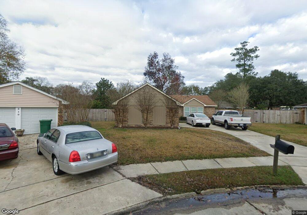 208 Chaucer Ct, Slidell, LA 70460 - photo 1