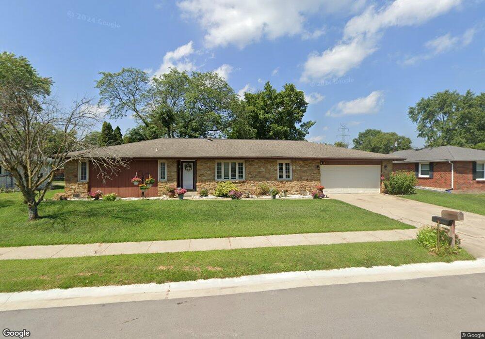 4710 E Mission Ct, Columbus, IN 47203 - photo 1