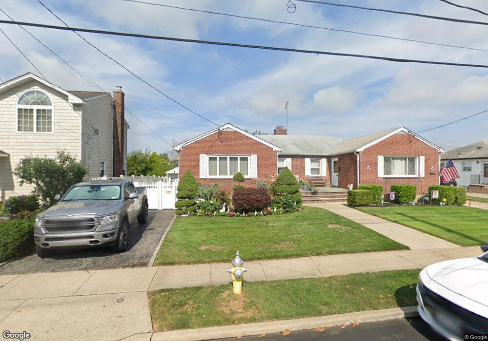 169 Barrymore Blvd, Franklin Square, NY 11010 - photo 1