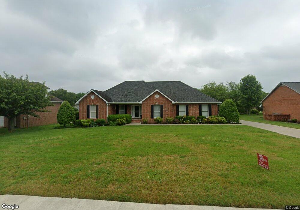 303 Green Hills Dr, Shelbyville, TN 37160 - photo 1