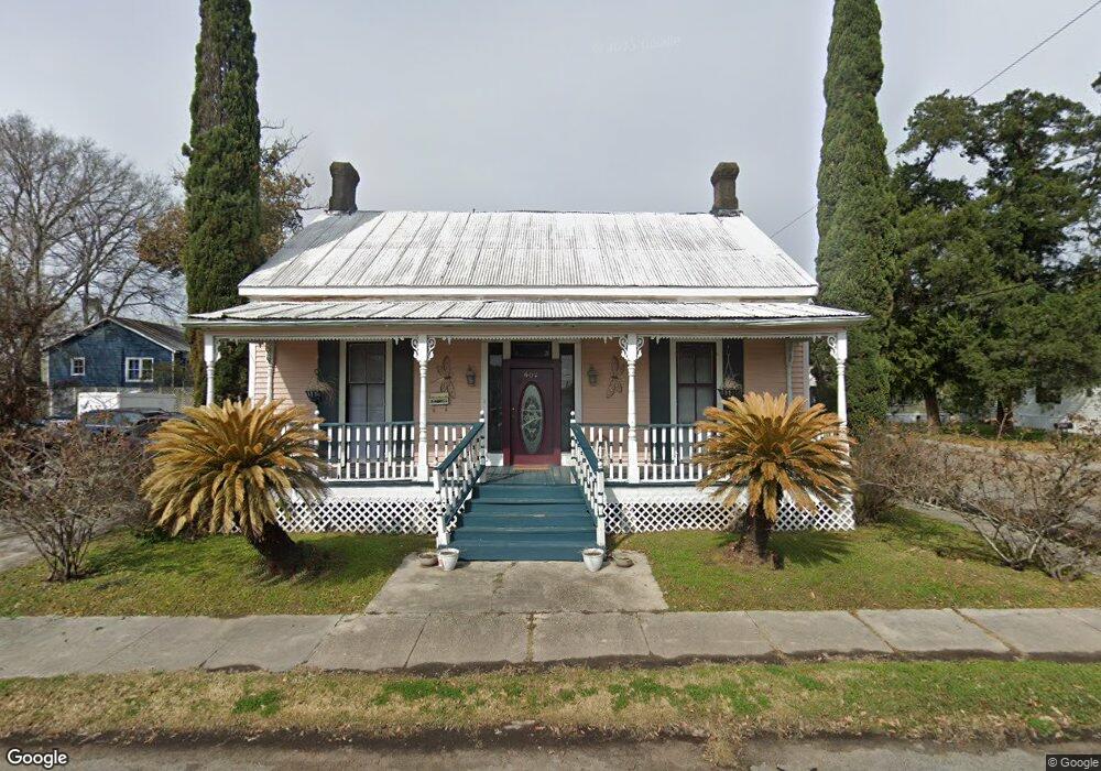 602 Weeks St, New Iberia, LA 70560 - photo 1