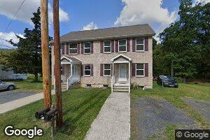 627 Front St, Roseto, PA 18013