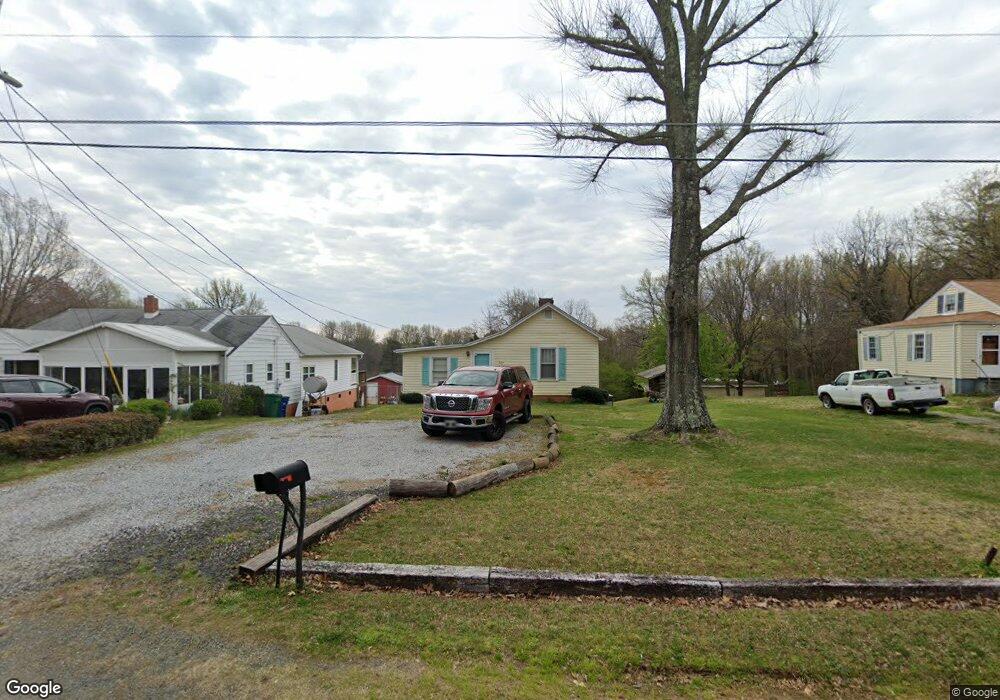 925 Lawsonville Ave, Reidsville, NC 27320 - photo 1