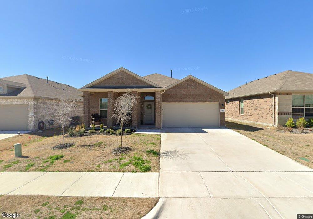 2348 Waggoner Rnch Dr, Weatherford, TX 76087 - photo 1