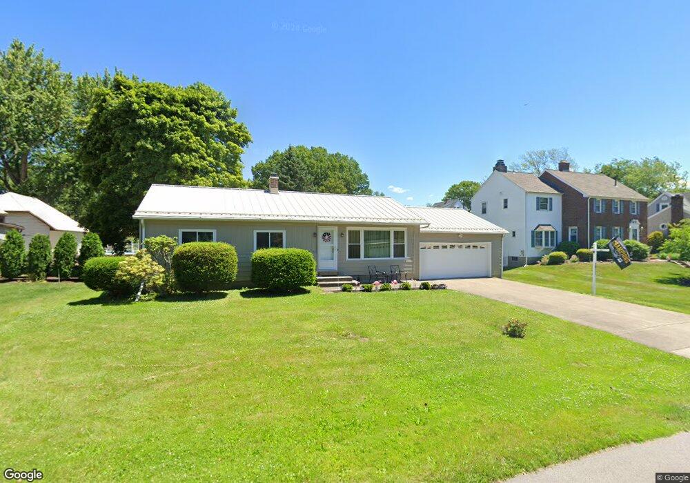 2811 Lafayette Rd, Erie, PA 16506 - photo 1