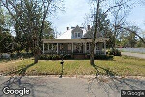 402 E 17th Ave, Cordele, GA 31015