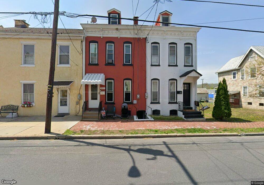 310 S 3rd St, Hamburg, PA 19526 - photo 1