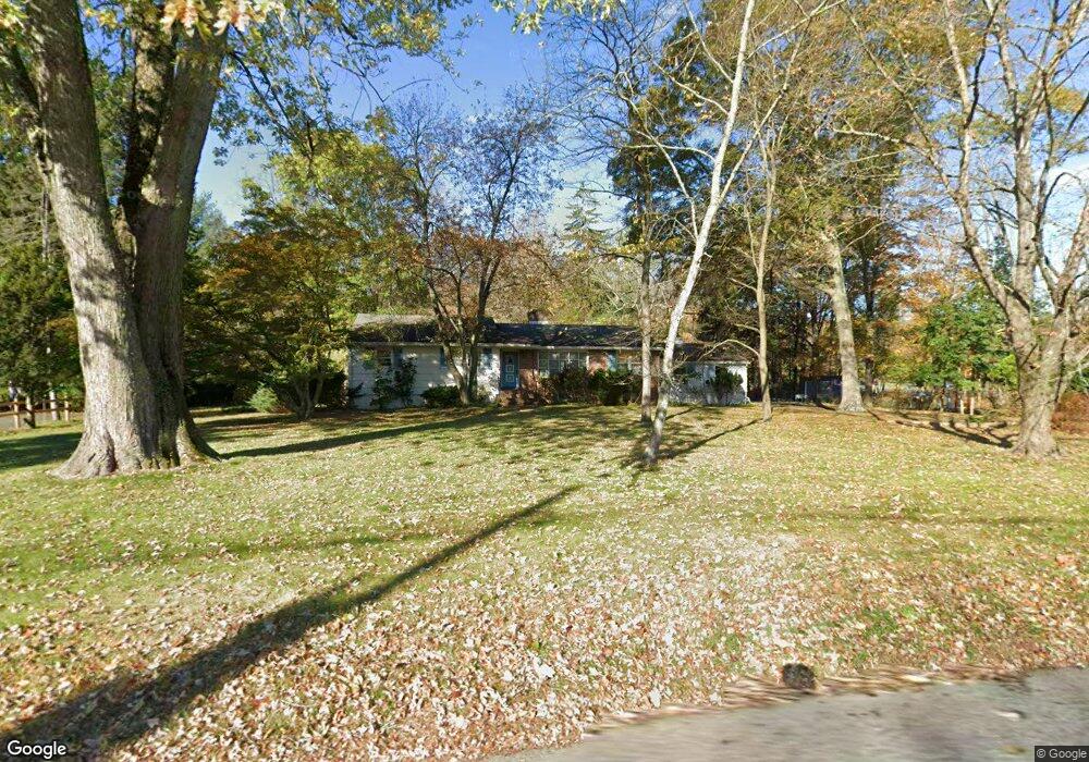 257 W Saddle River Rd, Upper Saddle River, NJ 07458 - photo 1