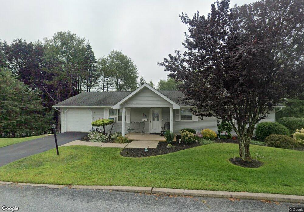 4 Sunset Dr, Hazle Township, PA 18201 - photo 1