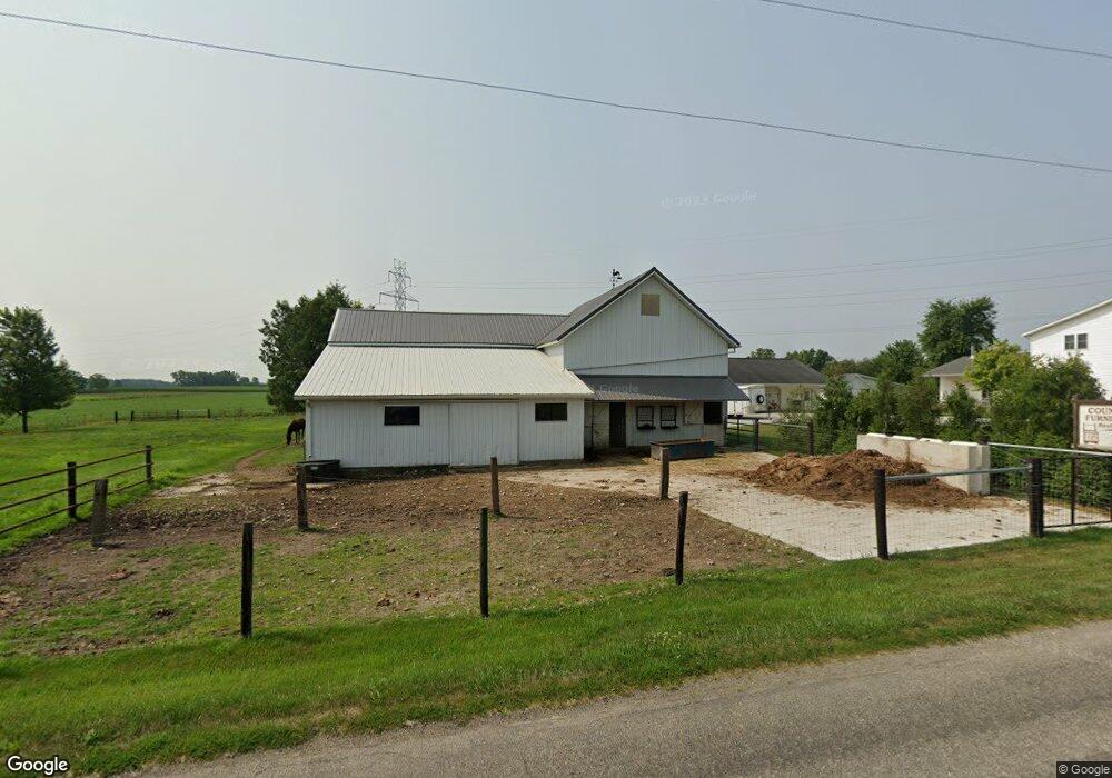 10185 W 1350 N, Nappanee, IN 46550 - photo 1