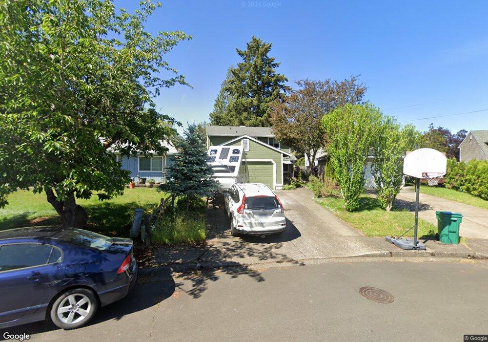 19931 SW Meadowbrook Ct, Beaverton, OR 97007 - photo 1