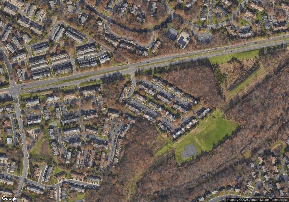 13872 Laura Ratcliff Ct, Centreville, VA 20121 - photo 1