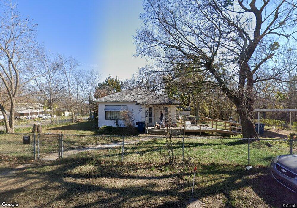 711 N Hickory St, McAlester, OK 74501 - photo 1