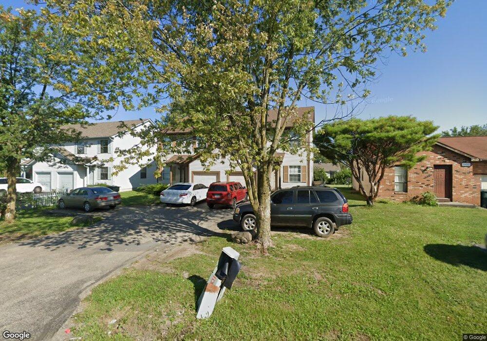 5498 Hall Rd unit 500, Columbus, OH 43228 - photo 1