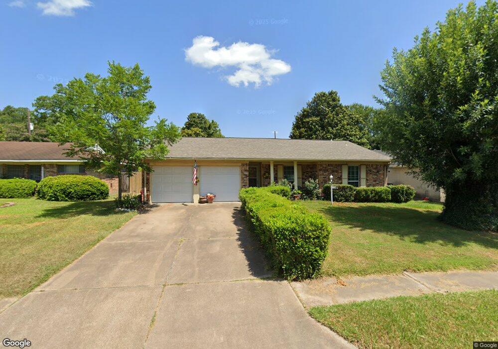 1302 Helms Rd, Houston, TX 77088 - photo 1
