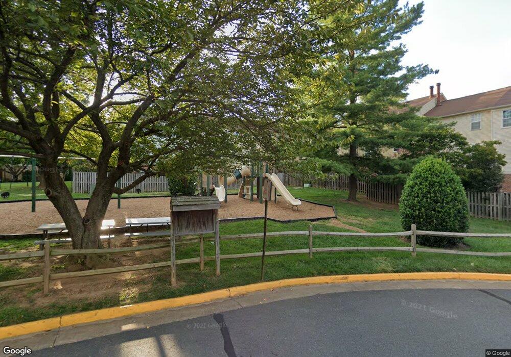 3125 Valentino Ct, Oakton, VA 22124 - photo 1