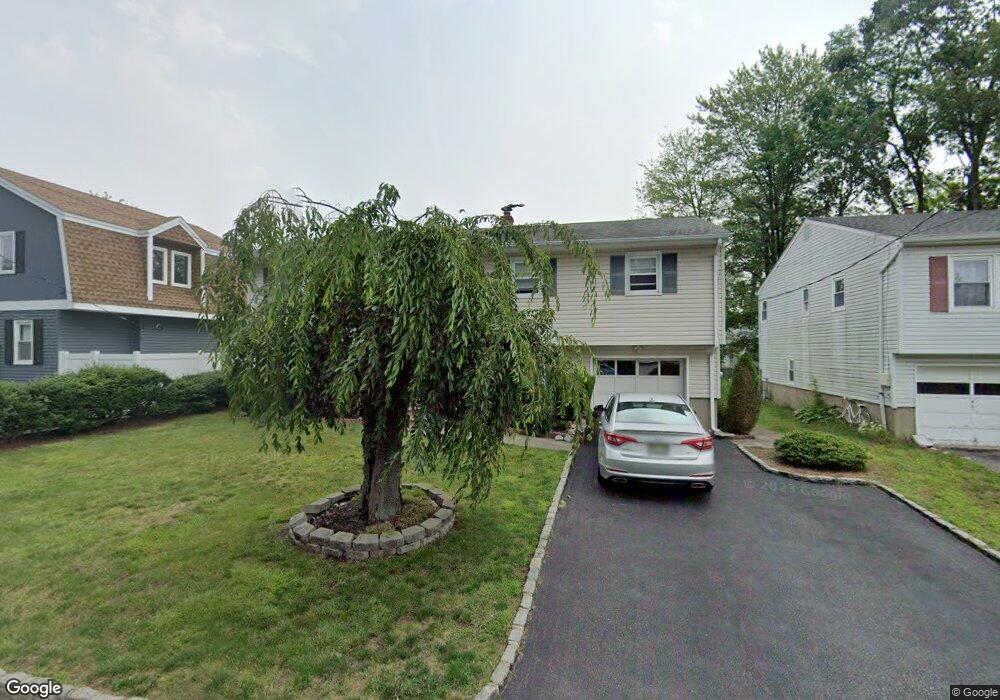 8 Garfield Rd, Parsippany, NJ 07054 - photo 1