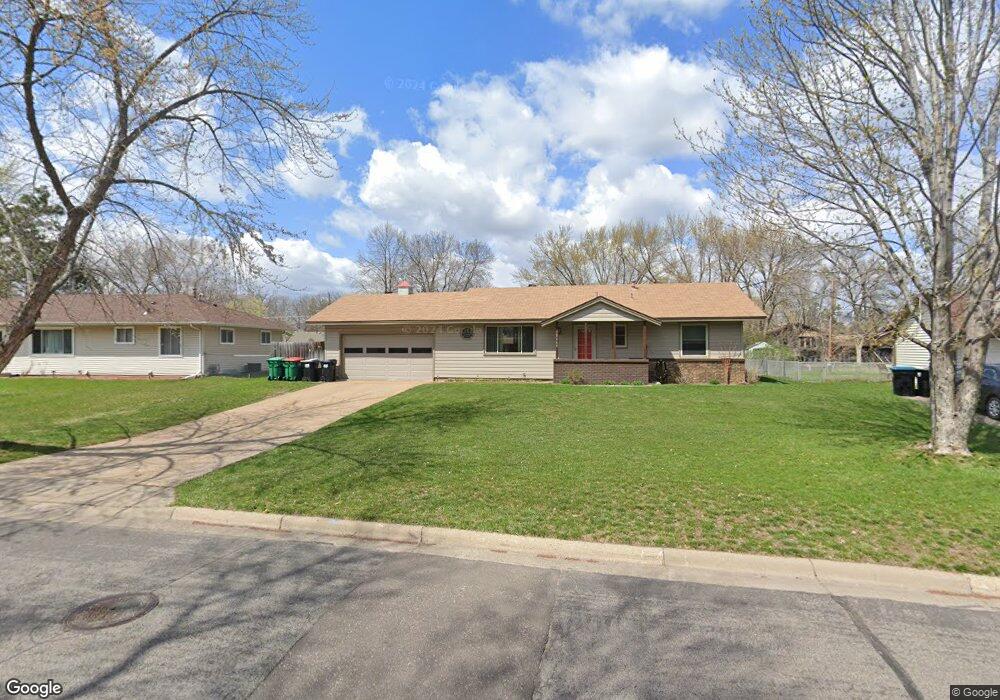 10664 Arrowhead St NW, Coon Rapids, MN 55433 - photo 1