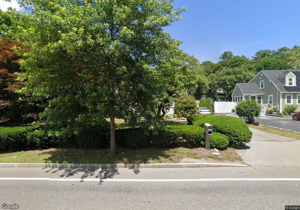 128 Hamilton St, Saugus, MA 01906 - photo 1