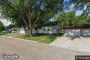 811 11th Ave, Sibley, IA 51249
