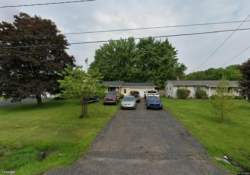 5327 Hopkins Rd, Flint, MI 48506 - photo 1