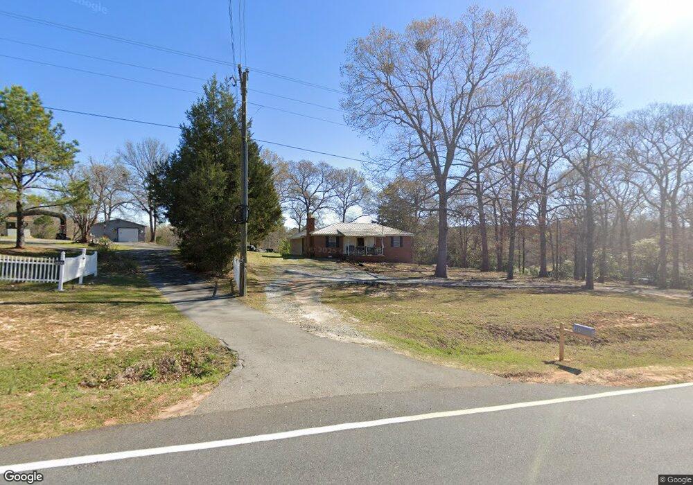 1493 Lakeview Rd, Byron, GA 31008 - photo 1