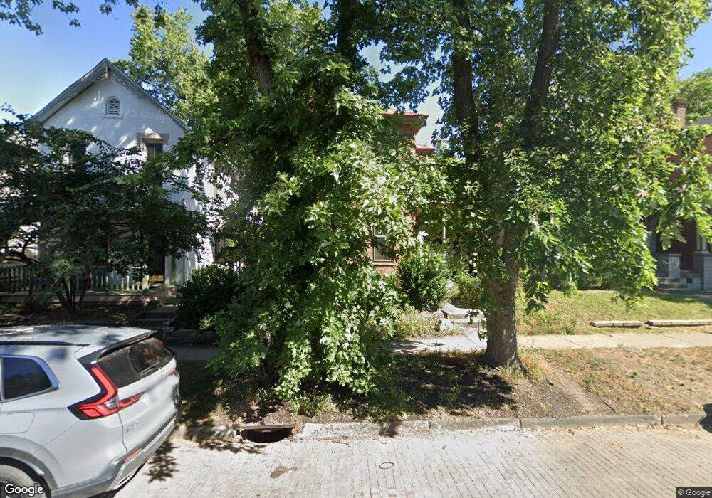 328 W 2nd Ave, Columbus, OH 43201 - photo 1