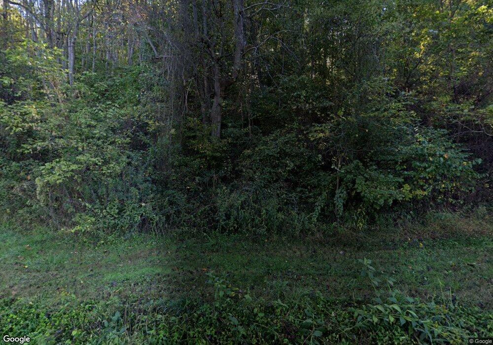 2713 Golf Course View, Clifton Forge, VA 24422 - photo 1