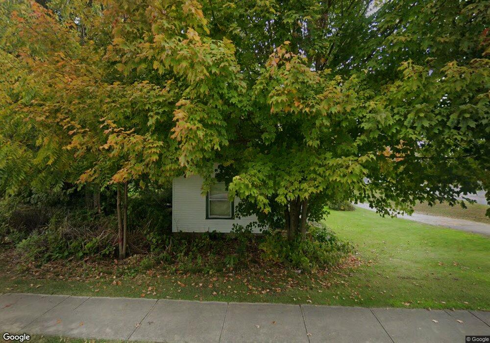 876 Cincinnati Ave, Xenia, OH 45385 - photo 1