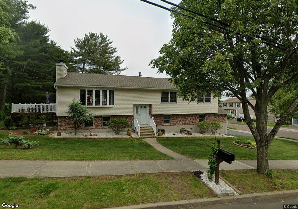 4 Toll Rd, West Haven, CT 06516 - photo 1
