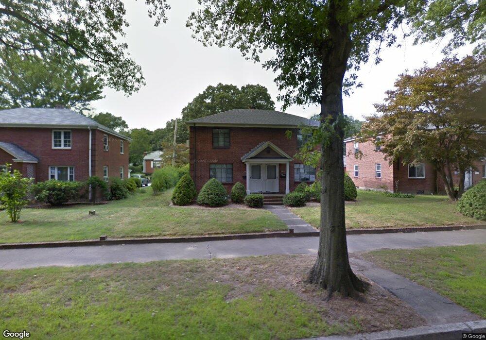 761 Vfw Pkwy, West Roxbury, MA 02132 - photo 1