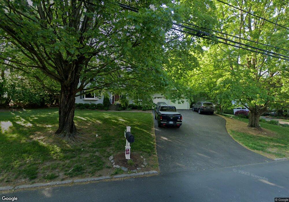 260 Nepas Rd, Fairfield, CT 06825 - photo 1