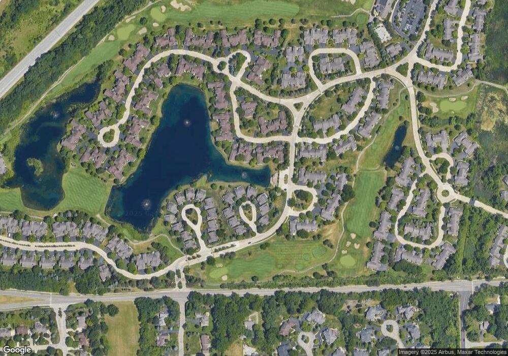 2456 Inglehill Point, Bloomfield Hills, MI 48304 - photo 1