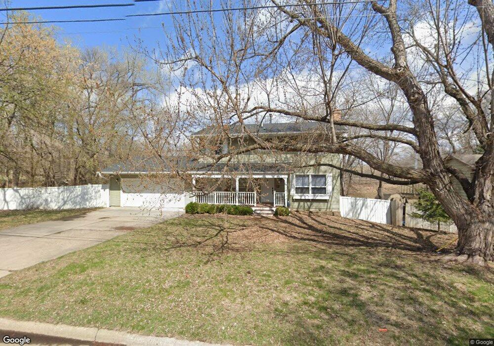 647 2nd Ave, Excelsior, MN 55331 - photo 1