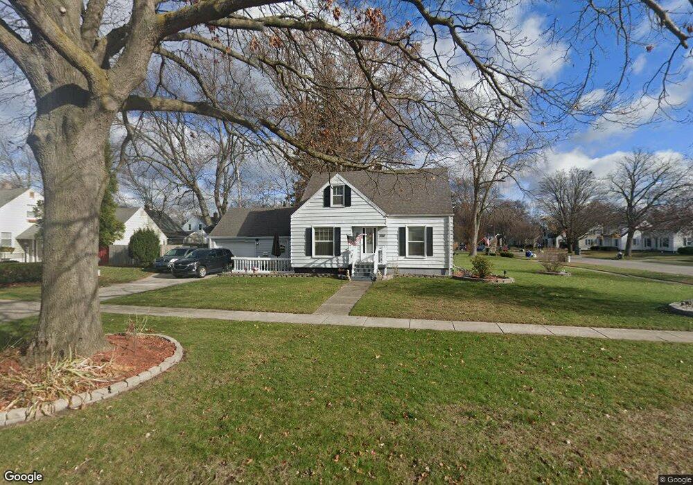 3002 10th Ave, Port Huron, MI 48060 - photo 1