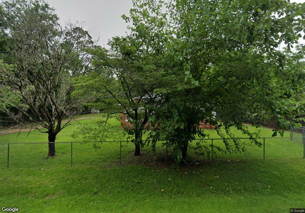 2215 Howard Dr, Albany, GA 31721 - photo 1