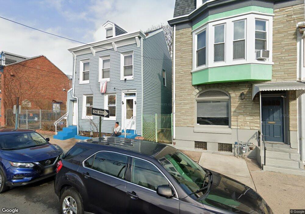 21 N 10th St, Reading, PA 19601 - photo 1
