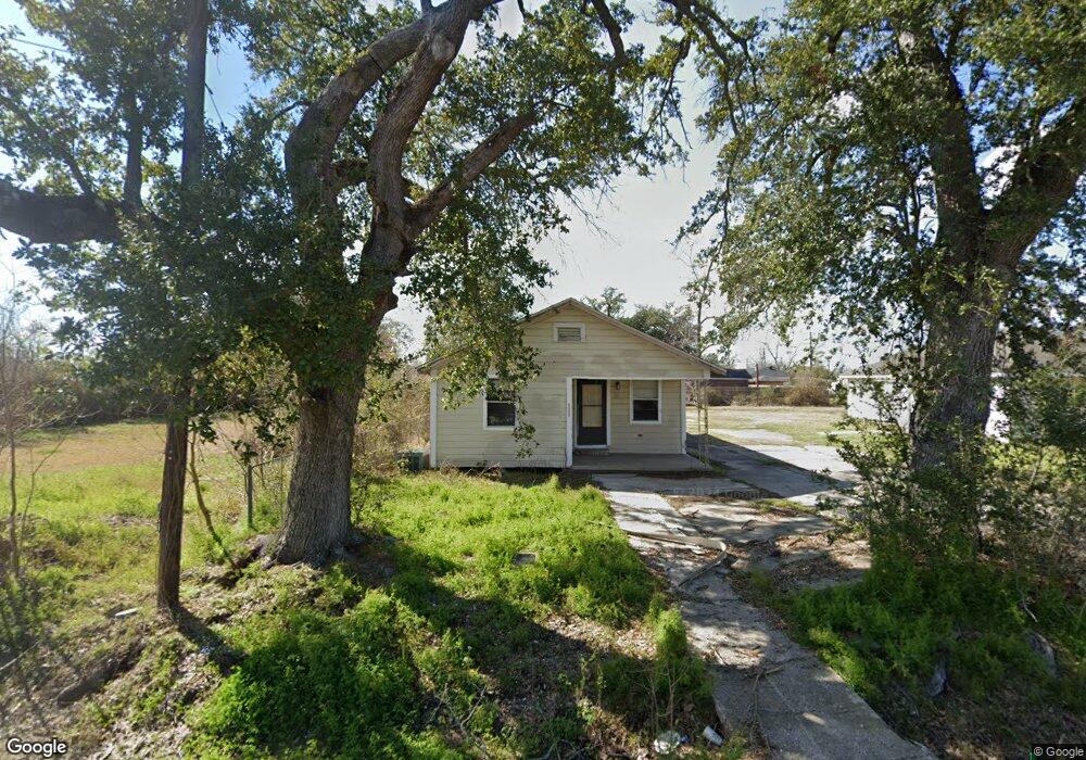 1111 Pear St, Lake Charles, LA 70601 - photo 1