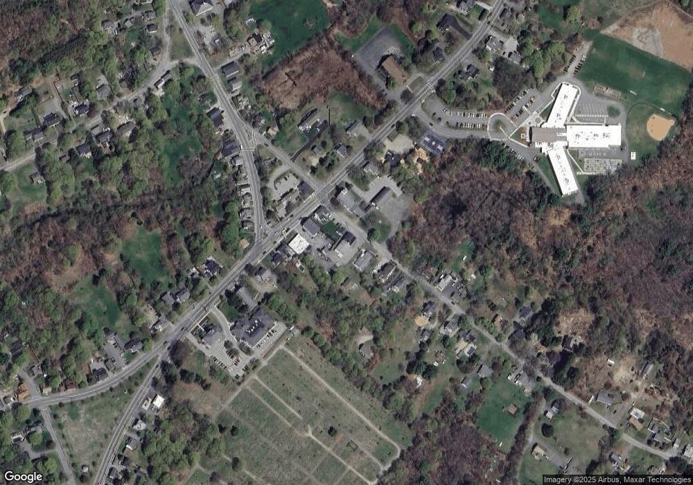 7 Hammond St, Rowley, MA 01969 - photo 1