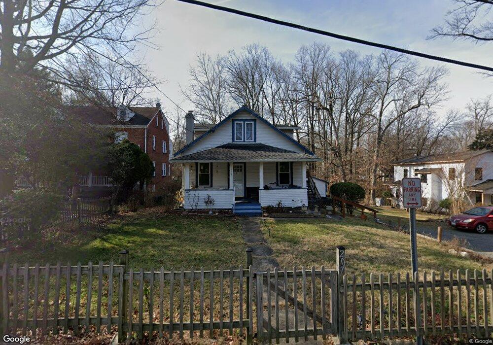 207 Lincoln Ave, Takoma Park, MD 20912 - photo 1