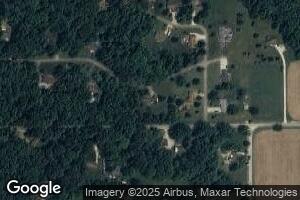 2389 E Whipperwill Dr, Clinton, IN 47842
