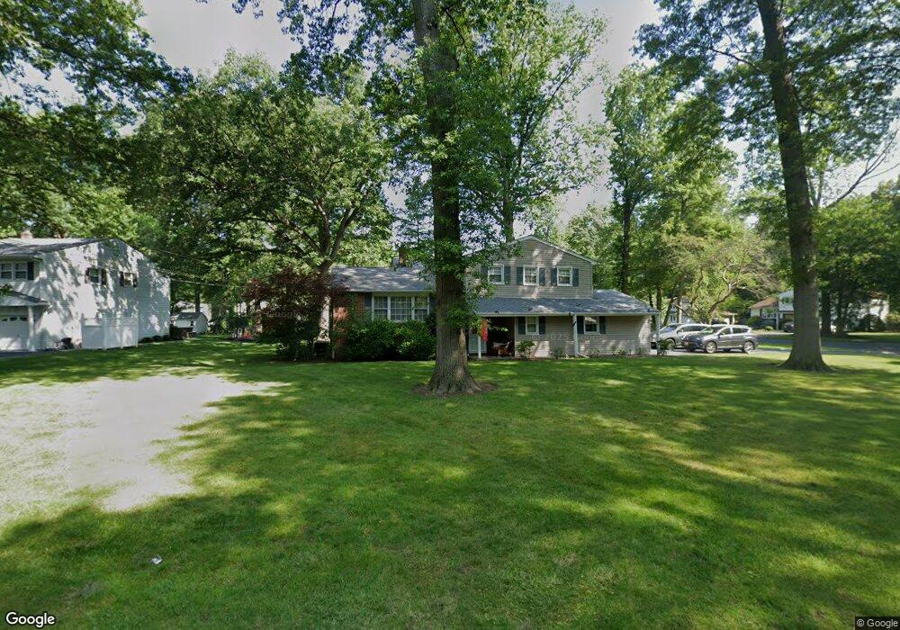 112 Crane Cir, New Providence, NJ 07974 - photo 1