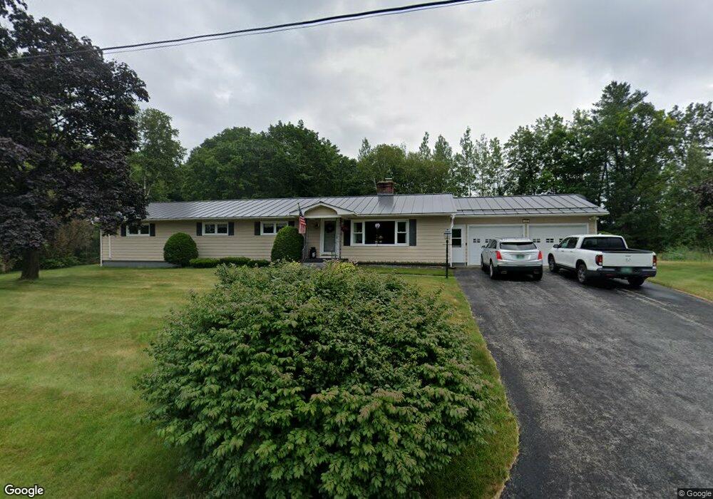 112 Maplewood Dr, Center Rutland, VT 05736 - photo 1