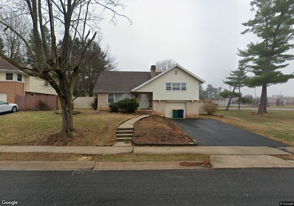 516 Berks Place, Reading, PA 19609 - photo 1