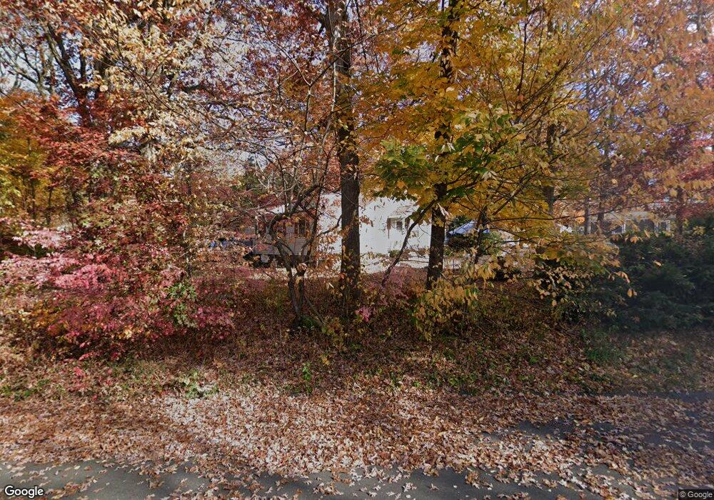 72 Ipswitch Rd, Bristol, CT 06010 - photo 1