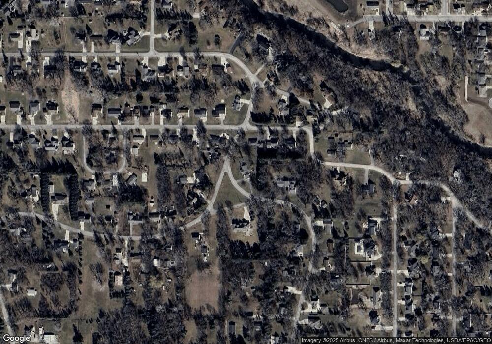 1105 22nd St SW, Austin, MN 55912 - photo 1