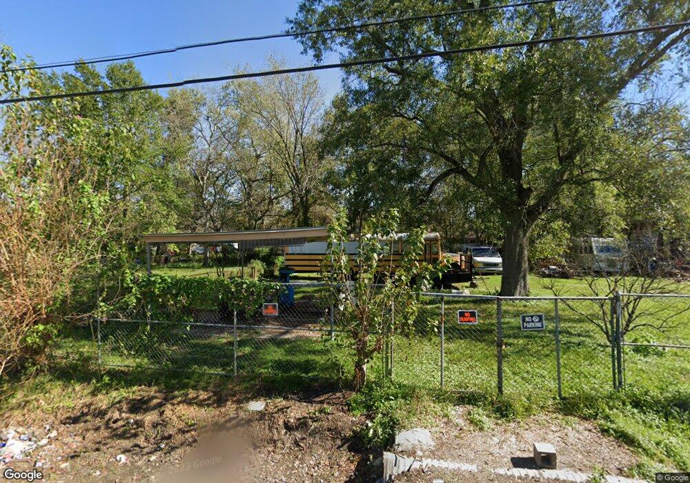 4518 Falls St, Houston, TX 77026 - photo 1