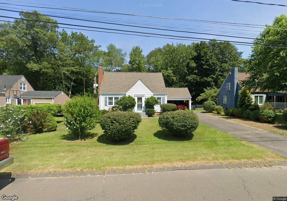 15 Circle Dr, Windsor Locks, CT 06096 - photo 1